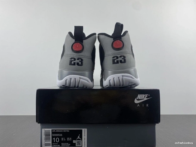 9 Retro Particle CT8019-060 Grey Jordan 1017